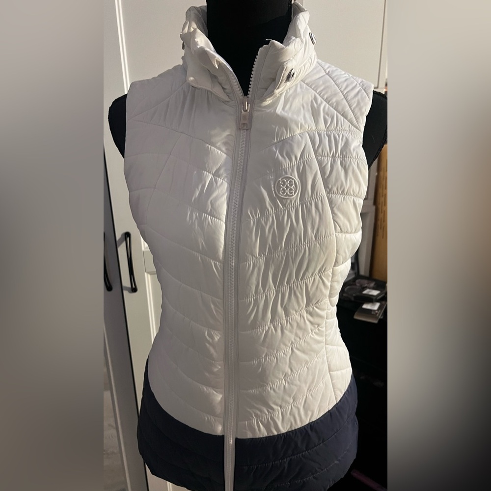 G/Fore white and navy blue puffer vest. Size small